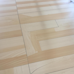 Rénovation plancher : restaurez la beauté de vos planchers abîmés Lanvollon